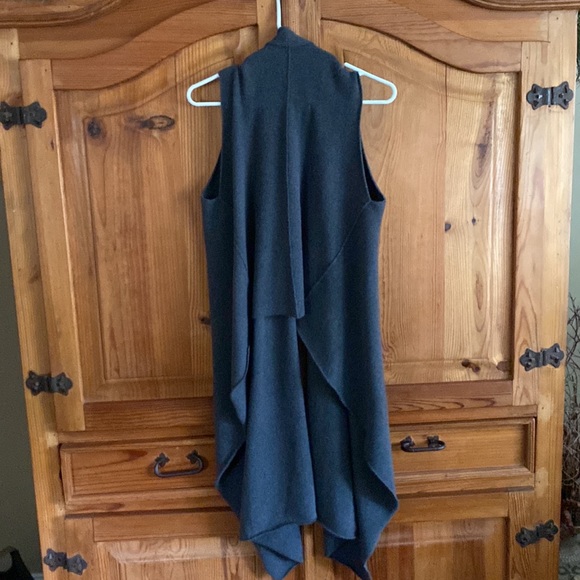 Brochu Walker Merino Wool Sweater Vest - Picture 3 of 8